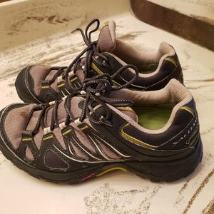 Salomon Authentic Ellipse GTX Hiking shoes size 6